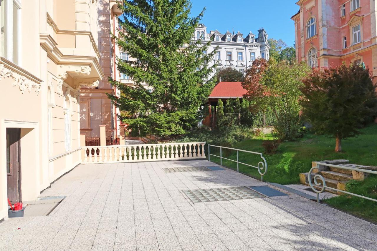 Apartment Themis Karlovy Vary Ngoại thất bức ảnh